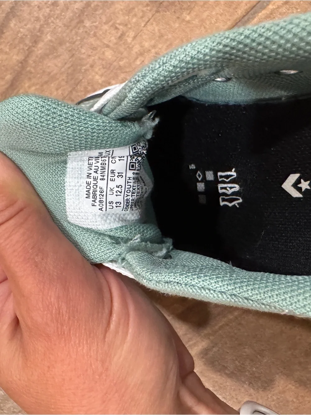 Converse Kids Low Top Sneakers in Sage Green and White